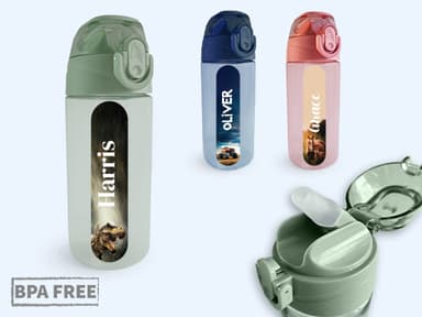 Drinking bottle with name - Real World