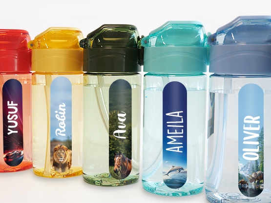 Drinking bottle with name - Real World