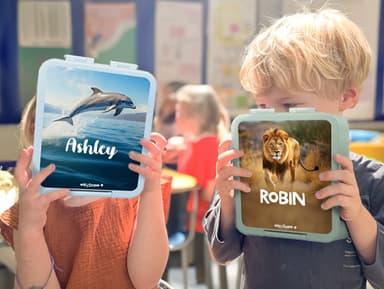 Lunchbox with name – Real World