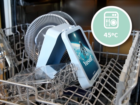 Lunchbox with name – Real World