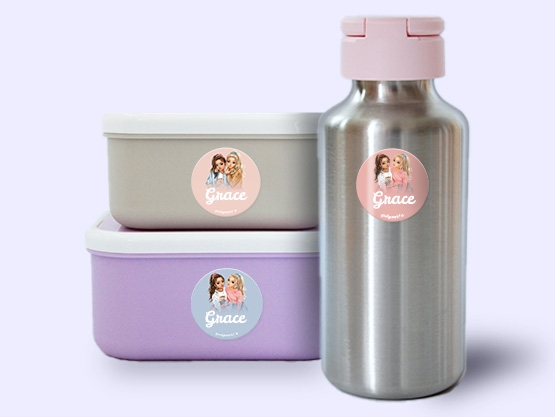 Topmodel Round name labels